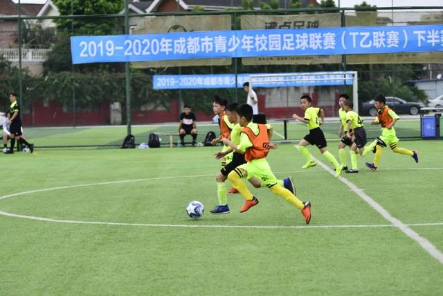 LIV高尔夫探讨破产选项 或坚持不到2026赛季末